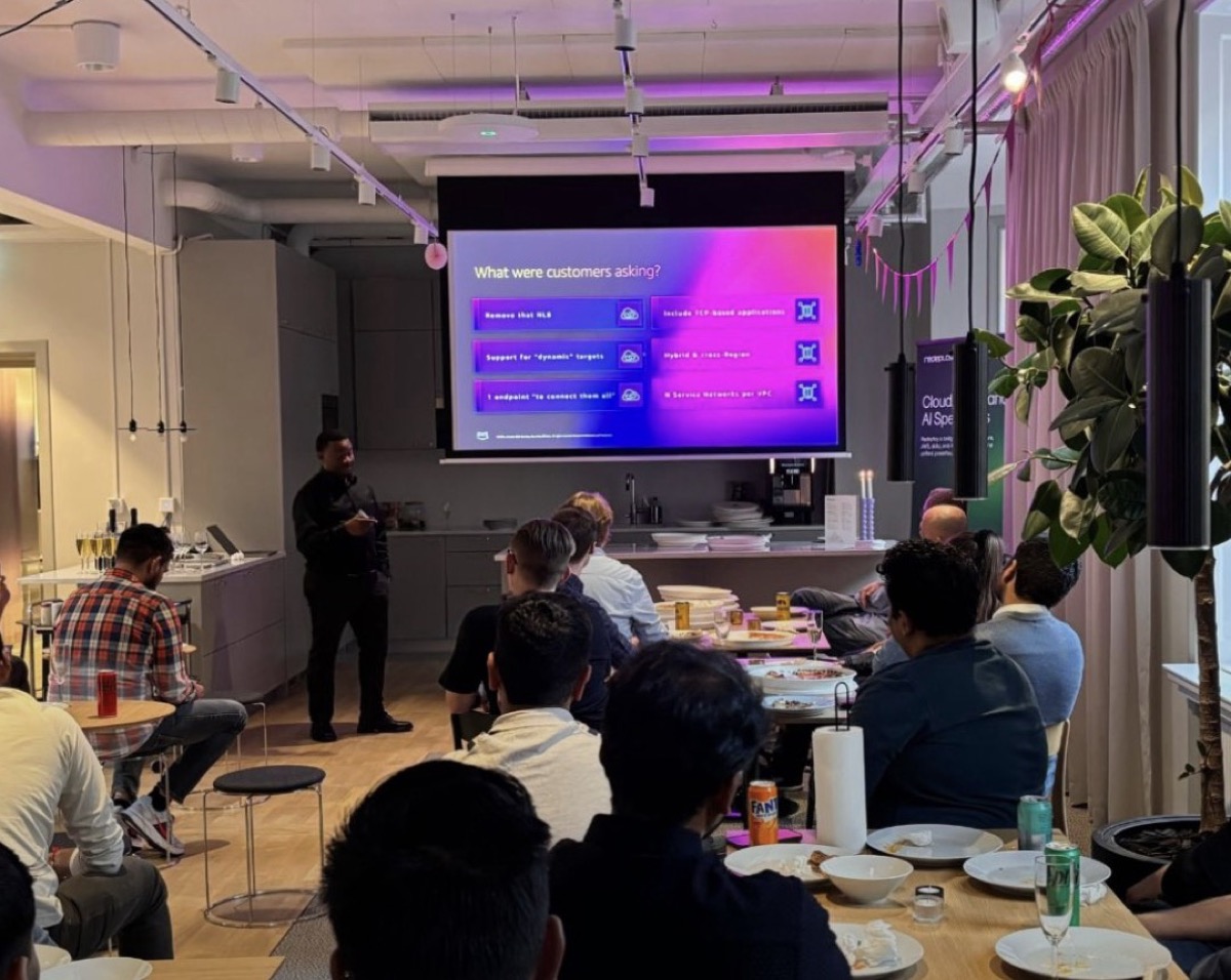 Dexter leading AWS workshop session